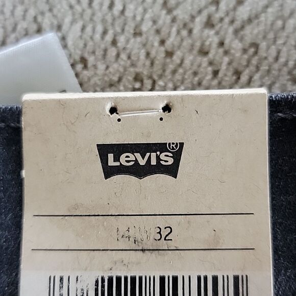 Levi's Black High Rise Hypersoft Cut Off Jean Shorts - Size 14/32 - Picture 4 of 12